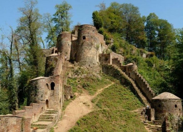 Rudkhan Castle